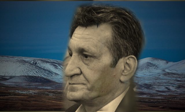 غمگنانه
