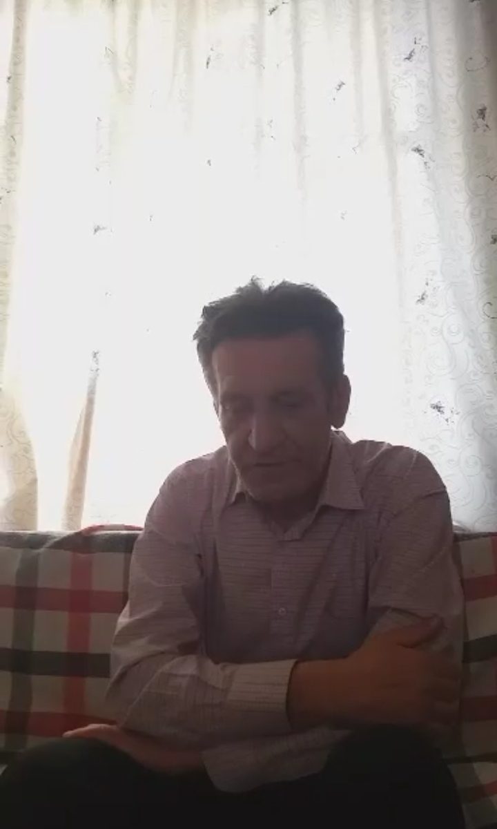 به باغ می اندیشم